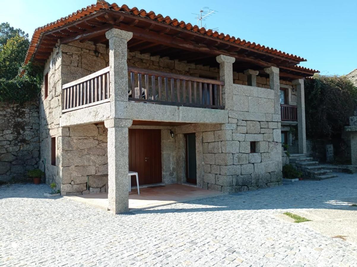 Hotel Rural Alves - Braga - Casa Alves De Torneiros Penso Exterior photo